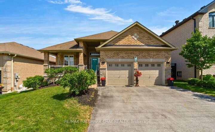 Property Photo: 2215 Nevils Street ON L9S 0E2