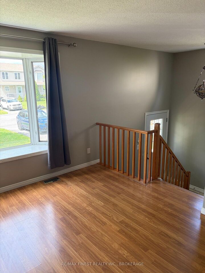 Property Photo:  25 Clifford Street  ON K7N 1Y6 