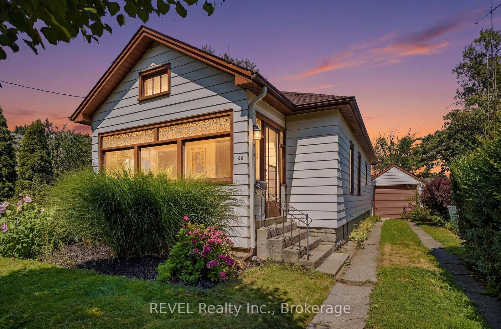 Property Photo: 66 Permilla Street ON L2S 2G3