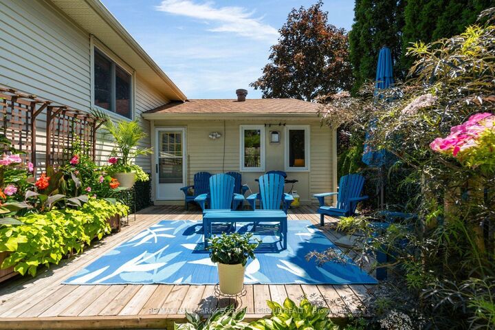 Property Photo: 6 Oren Boulevard ON L4N 4M1
