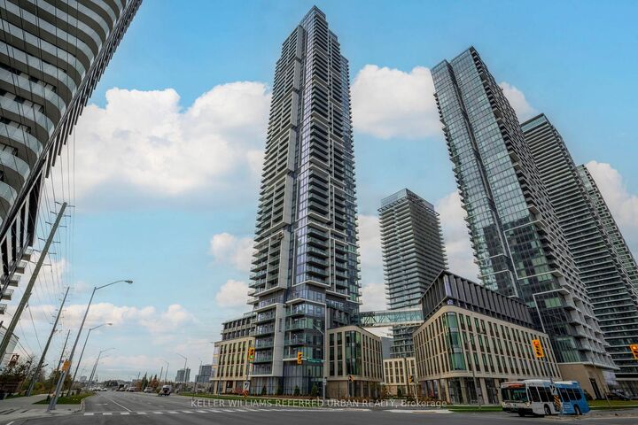 Property Photo:  7890 Jane Street 2910  ON L4K 0K9 