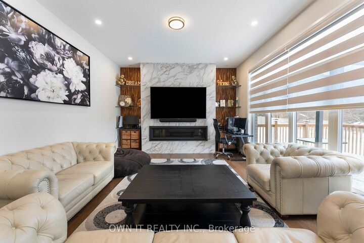 Property Photo:  23 Yarl Place  ON N1E 0P4 