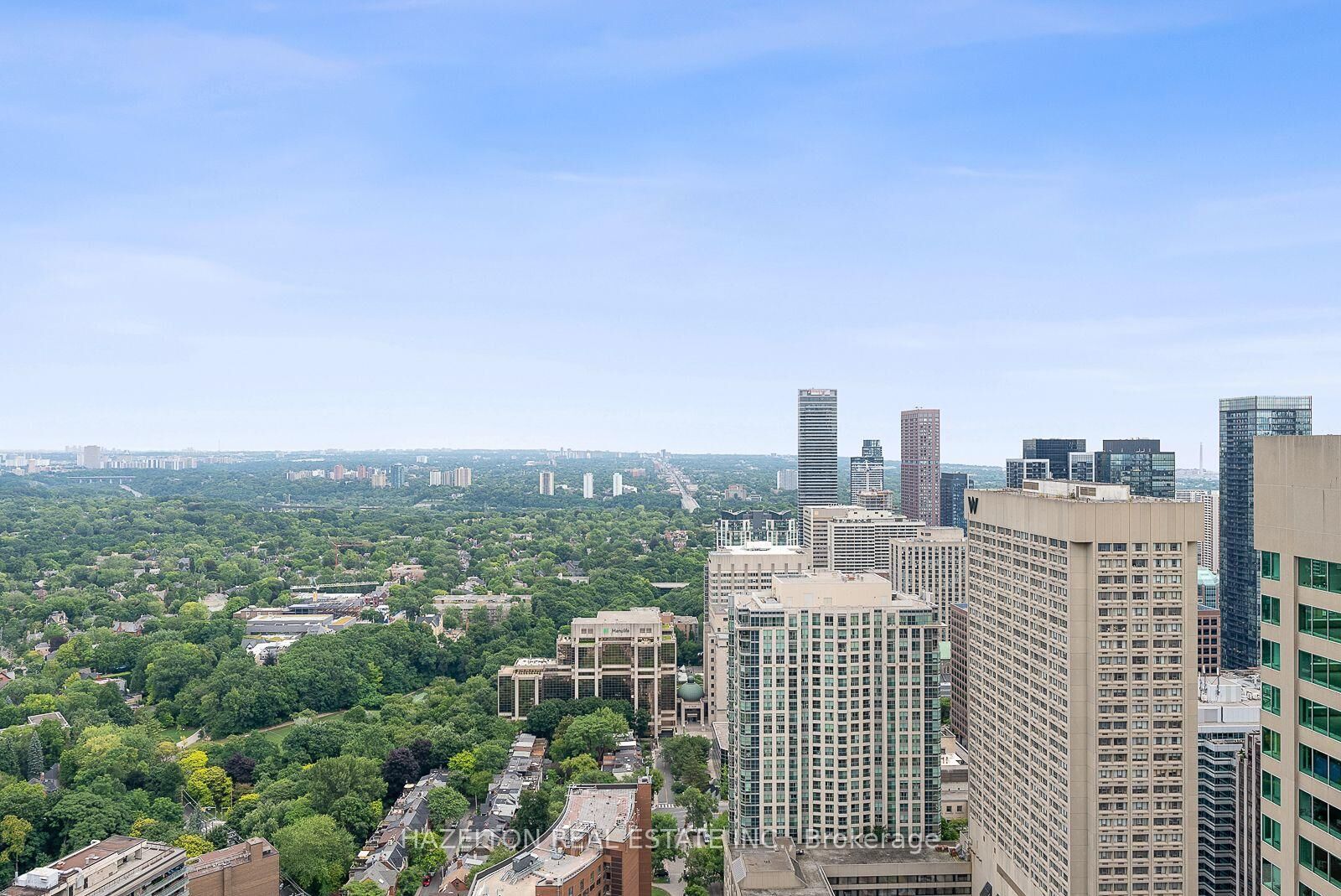 Photo de la propriété: 8 Cumberland Street 4307 ON M4W 0B6