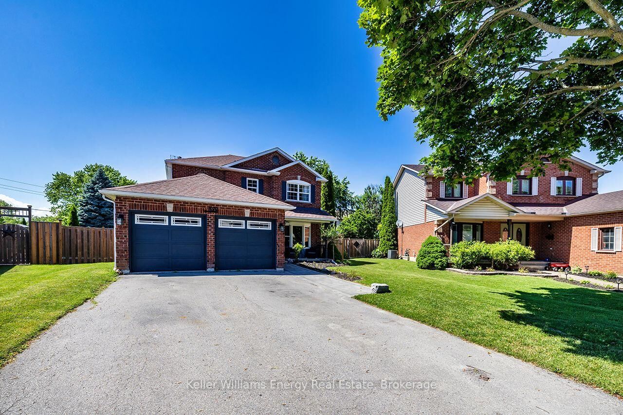 Property Photo: 329 Challenger Court ON L1B 1K4