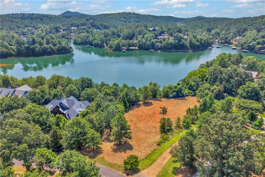 Property Photo: 246 Long Ridge Road SC 29685
