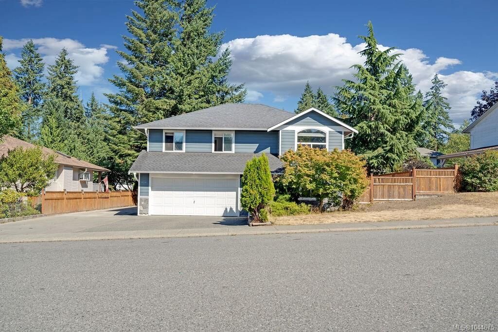 Property Photo: 1217 McKinley Rd BC V9G 1P9