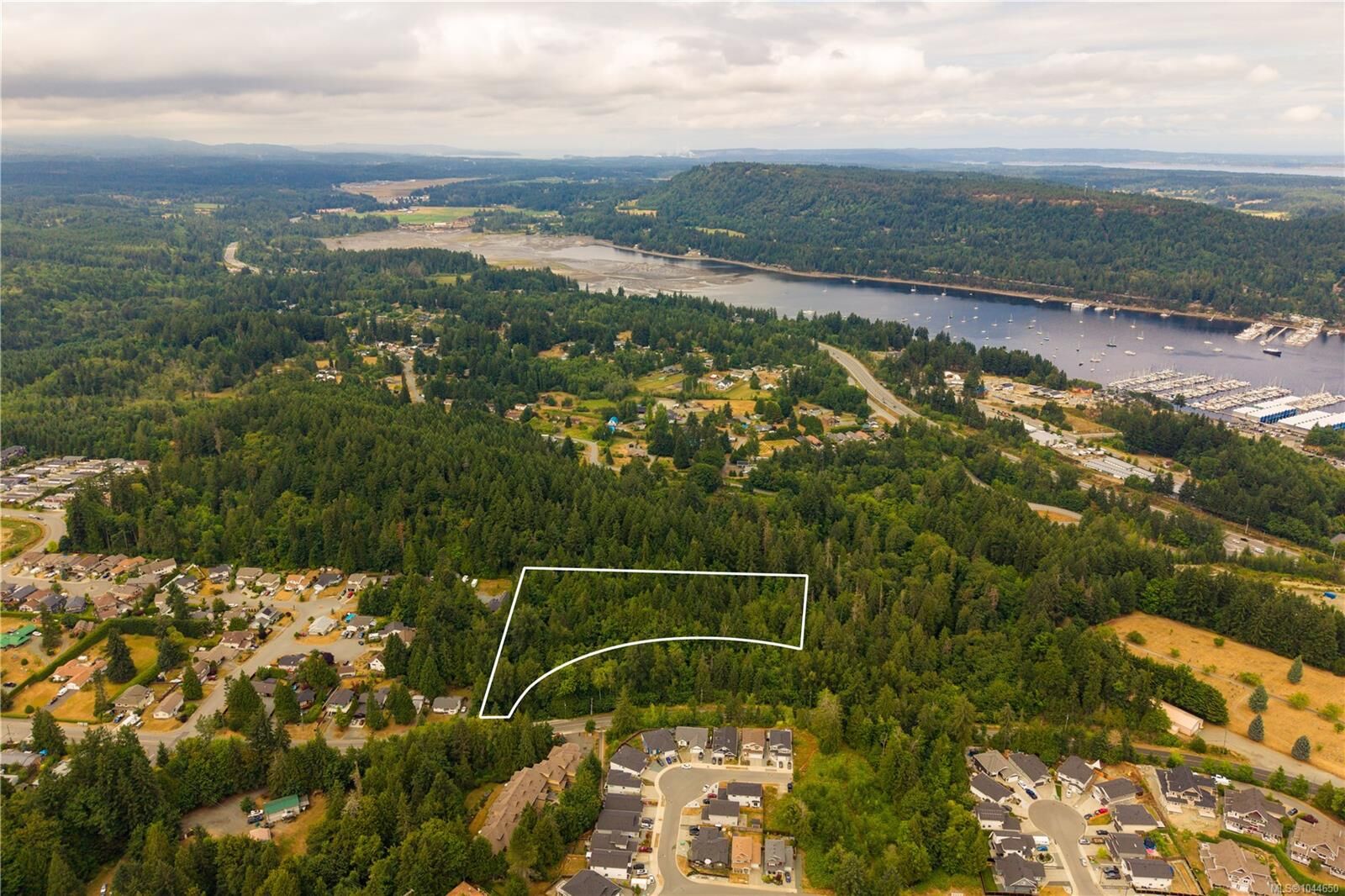 Property Photo: 1237 4th Ave BC V9G 1R3
