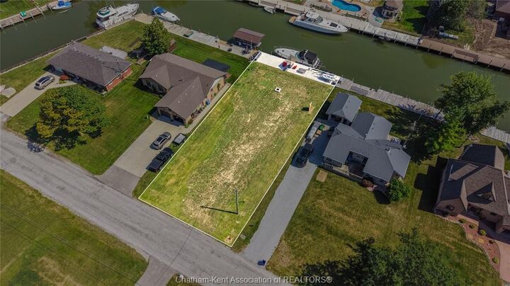 19030 Light Cove Avenue — photo 1