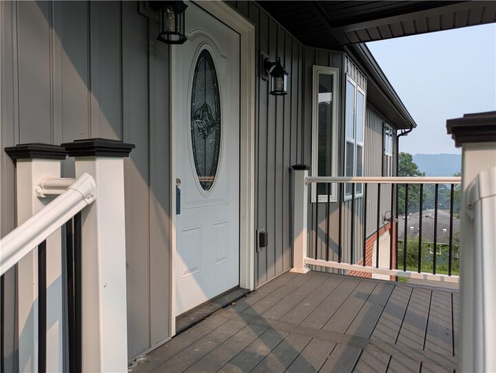 Property Photo:  910 Burton  PA 15697 