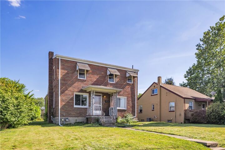 Property Photo:  508 Earl Ave  PA 15068 