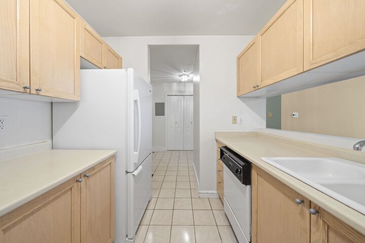 Property Photo:  8680 Lansdowne Road 109  BC V6X 1B9 