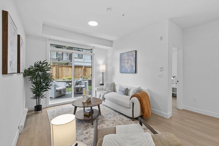 Property Photo: 33820 South Fraser Way 308 BC V2S 2C5