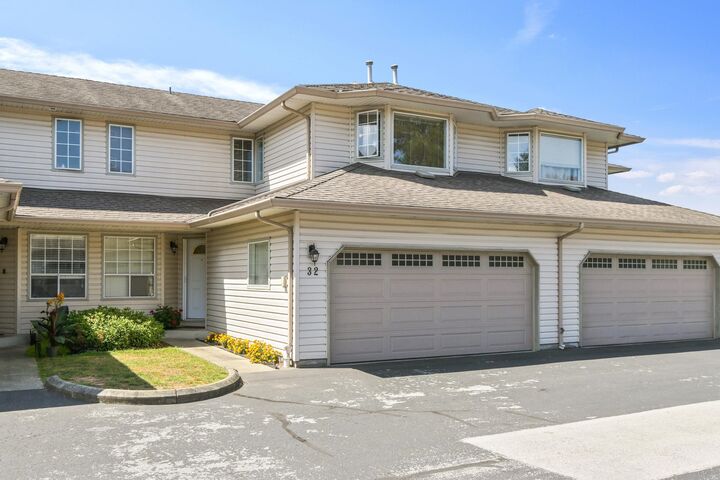 Property Photo:  12268 189A Street 32  BC V3Y 2M7 