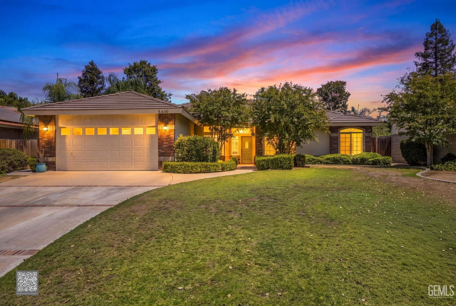 Property Photo: 5600 Rockwell Drive CA 93308