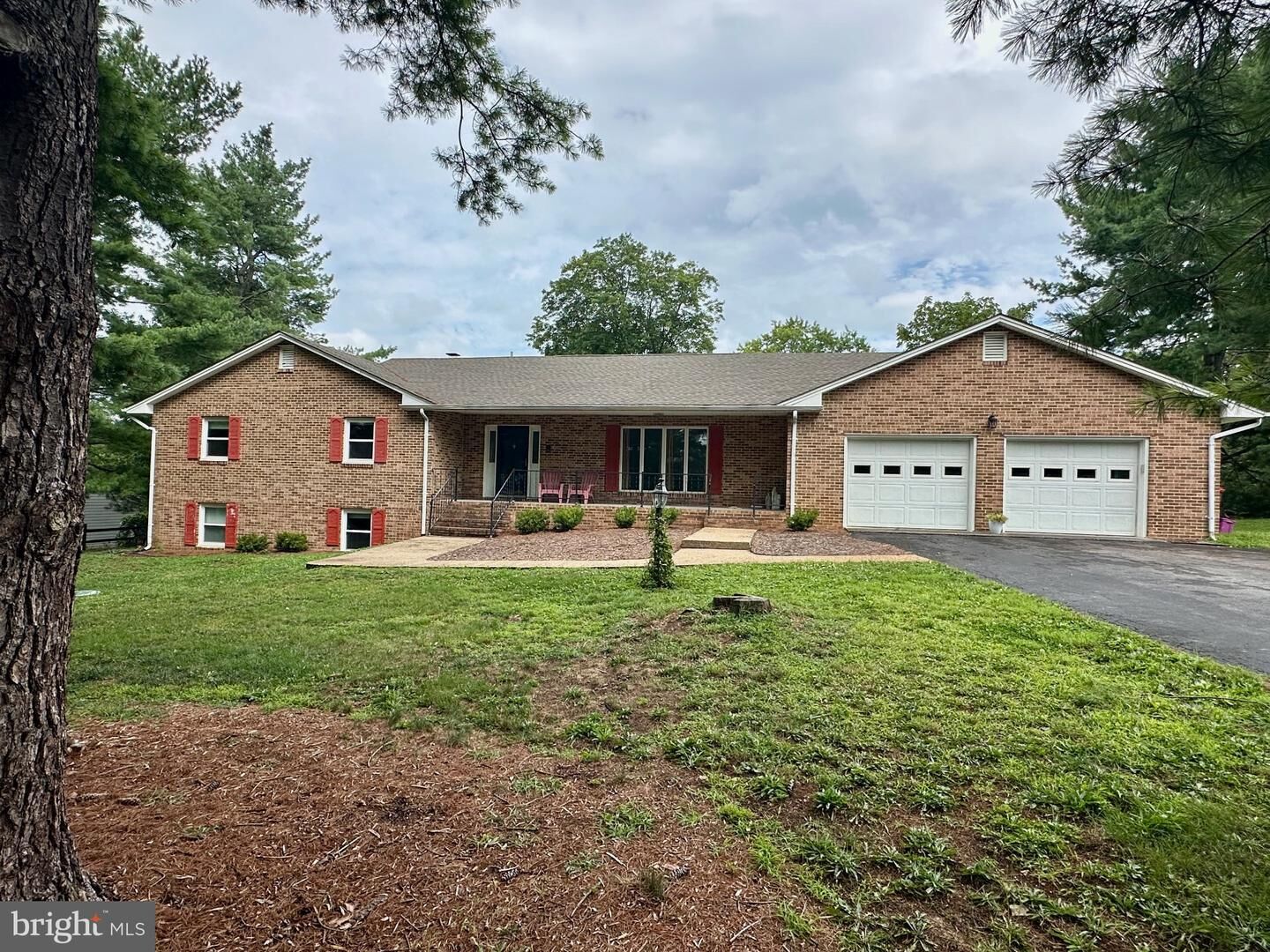 Property Photo: 146 Stonebrook Road VA 22602