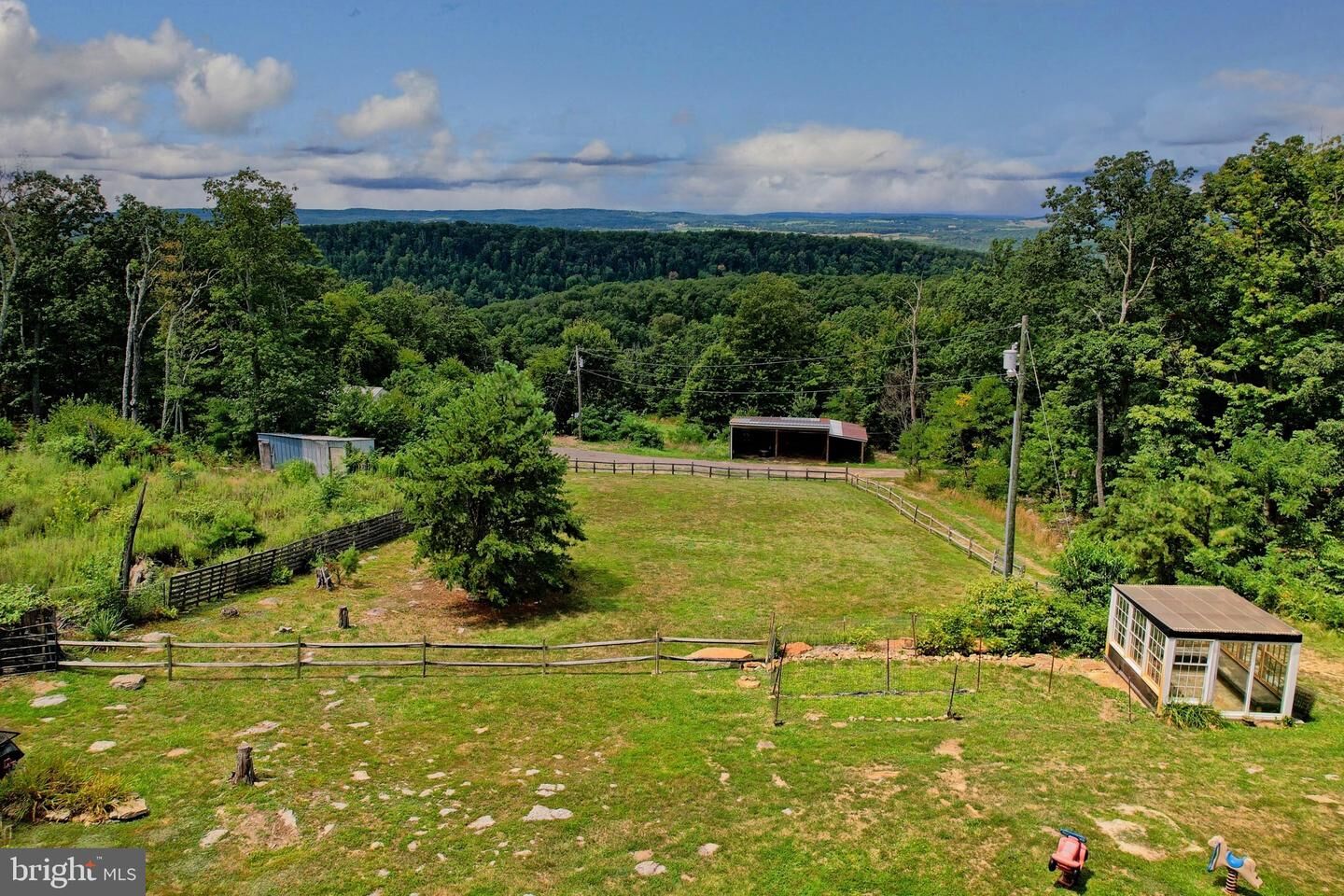 Property Photo: 107 Wakeman Drive WV 26704