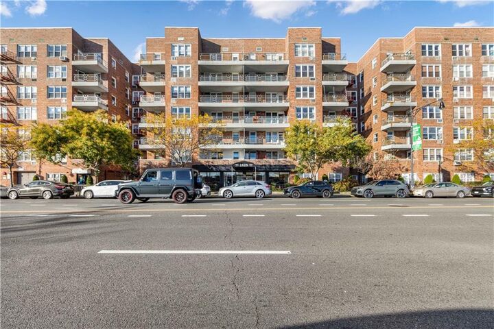 Property Photo: 1625 Emmons Avenue 4K NY 11235
