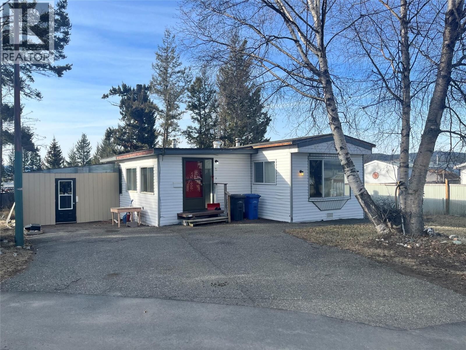 Property Photo: 2 Marble Court BC V0K 1W0