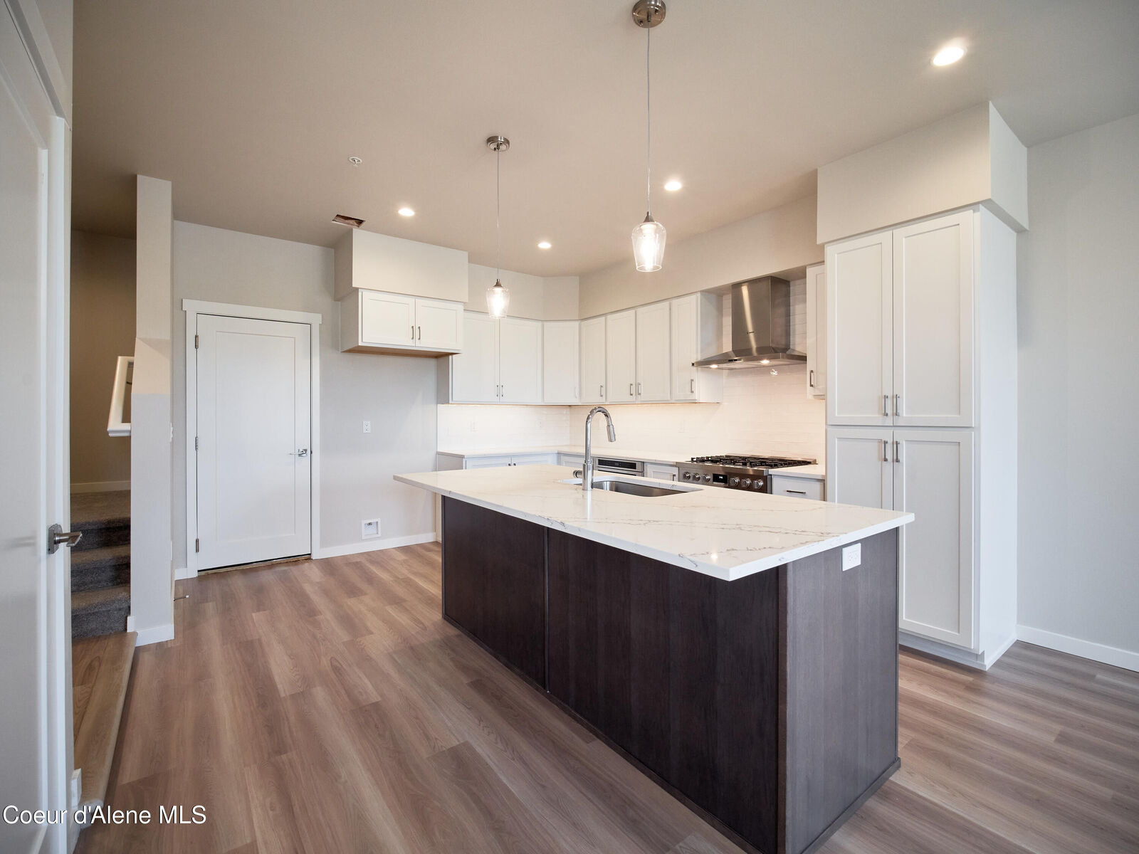 Property Photo:  1042 E 4th Ave  ID 83854 
