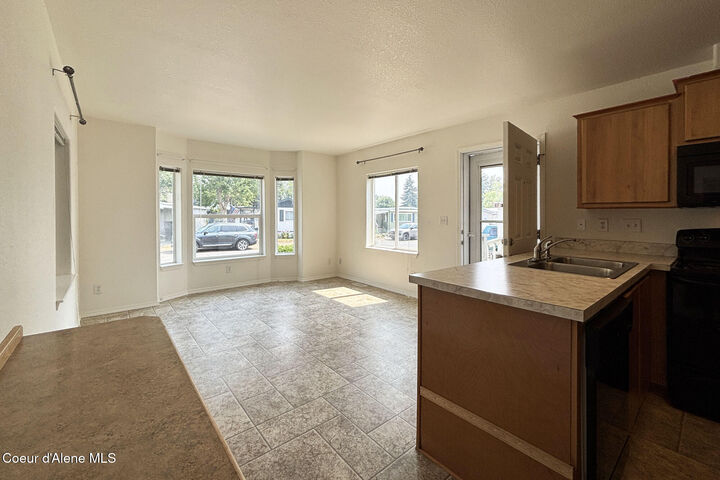 Property Photo:  9047 N Starr Loop  ID 83835 