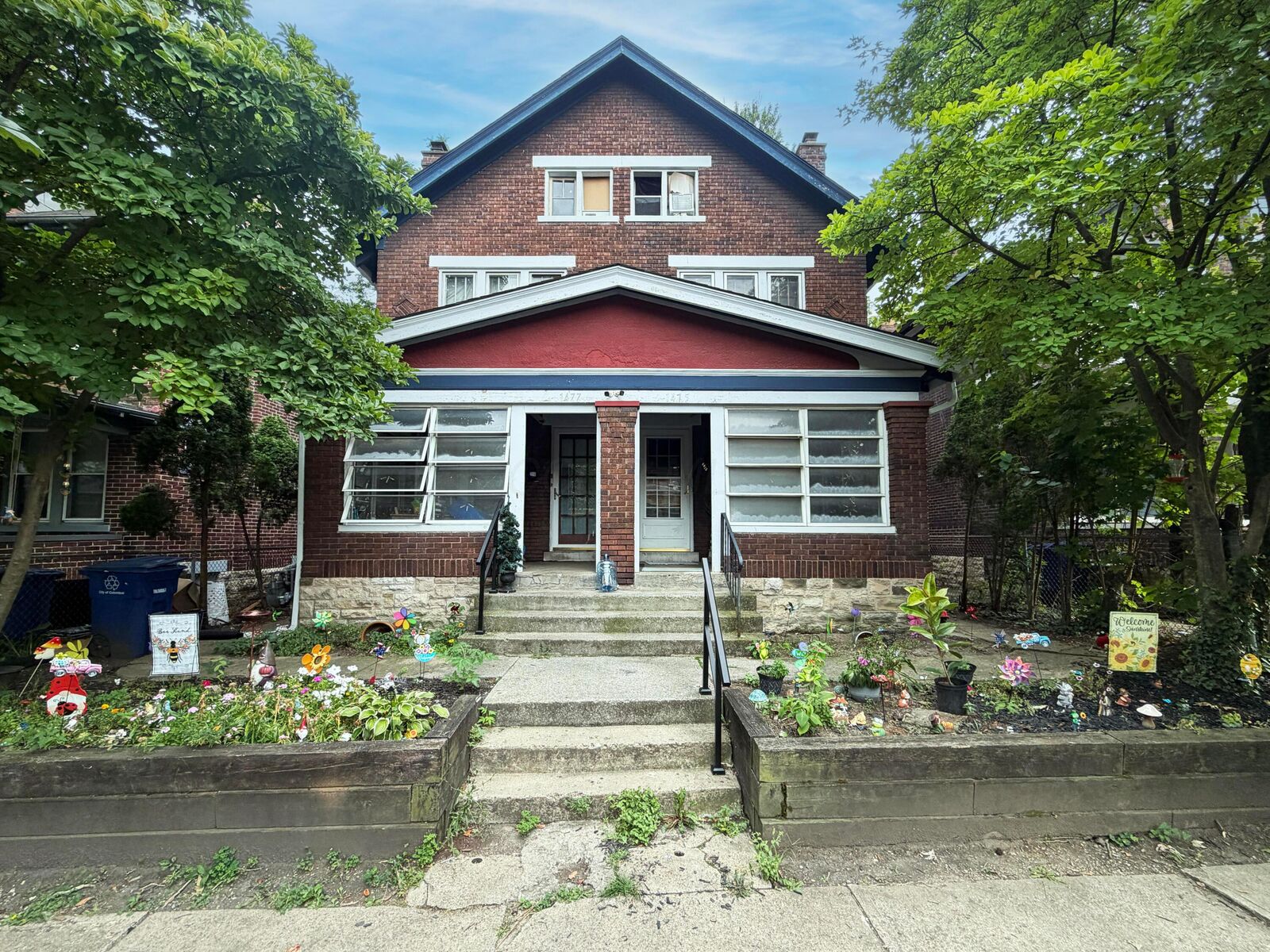 Property Photo: 1475-1477 Bryden Road OH 43205