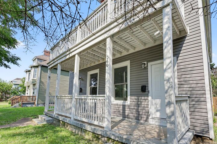 Property Photo: 360 N Garfield Avenue OH 43203