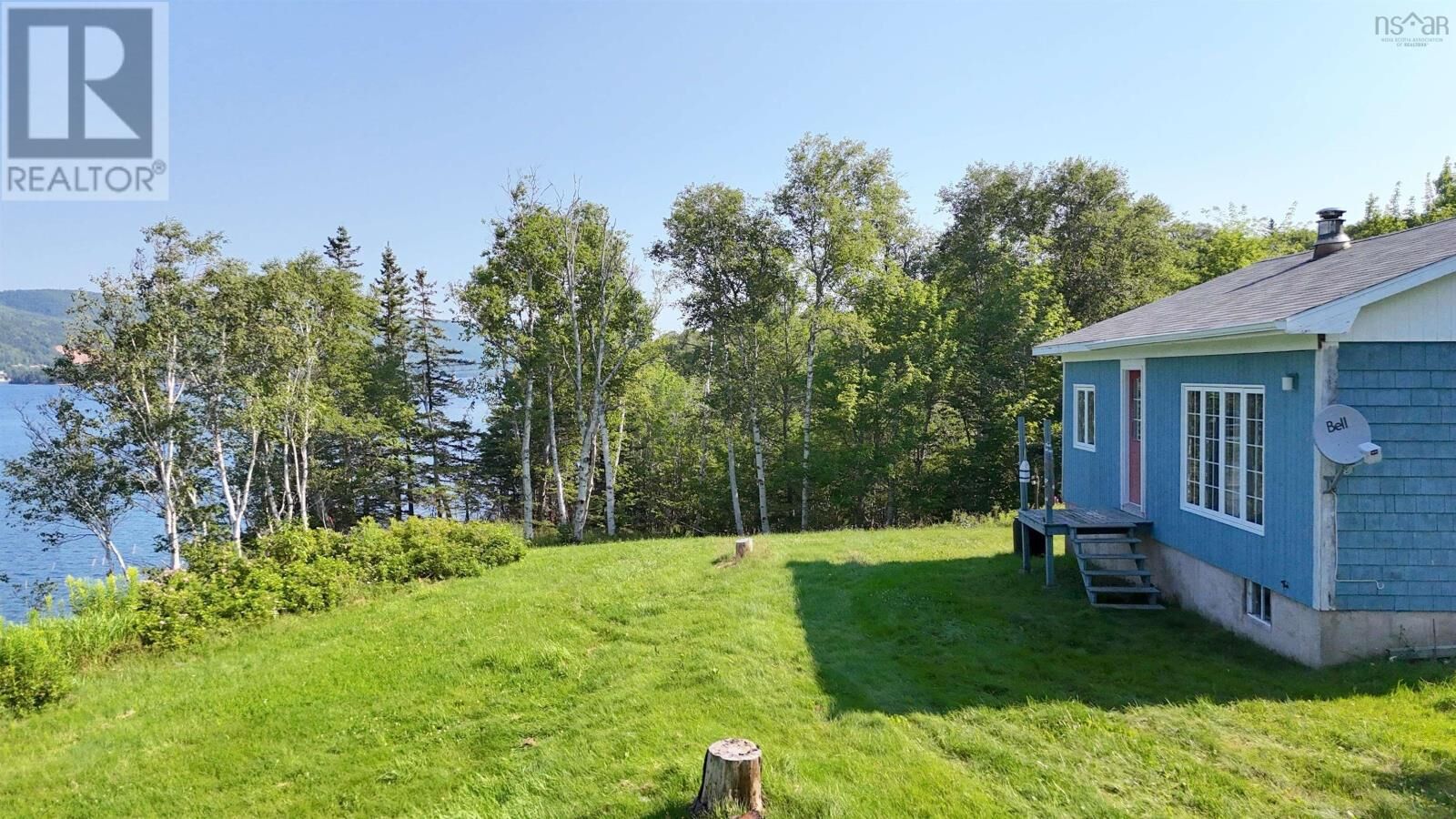 Property Photo: 11805 Kempt Head Road NS B1X 1K5
