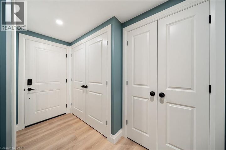 Property Photo: 53 Franklin Street B ON N3R 1T2