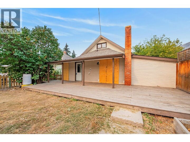 Property Photo: 3007 38 Street BC V1T 6H7