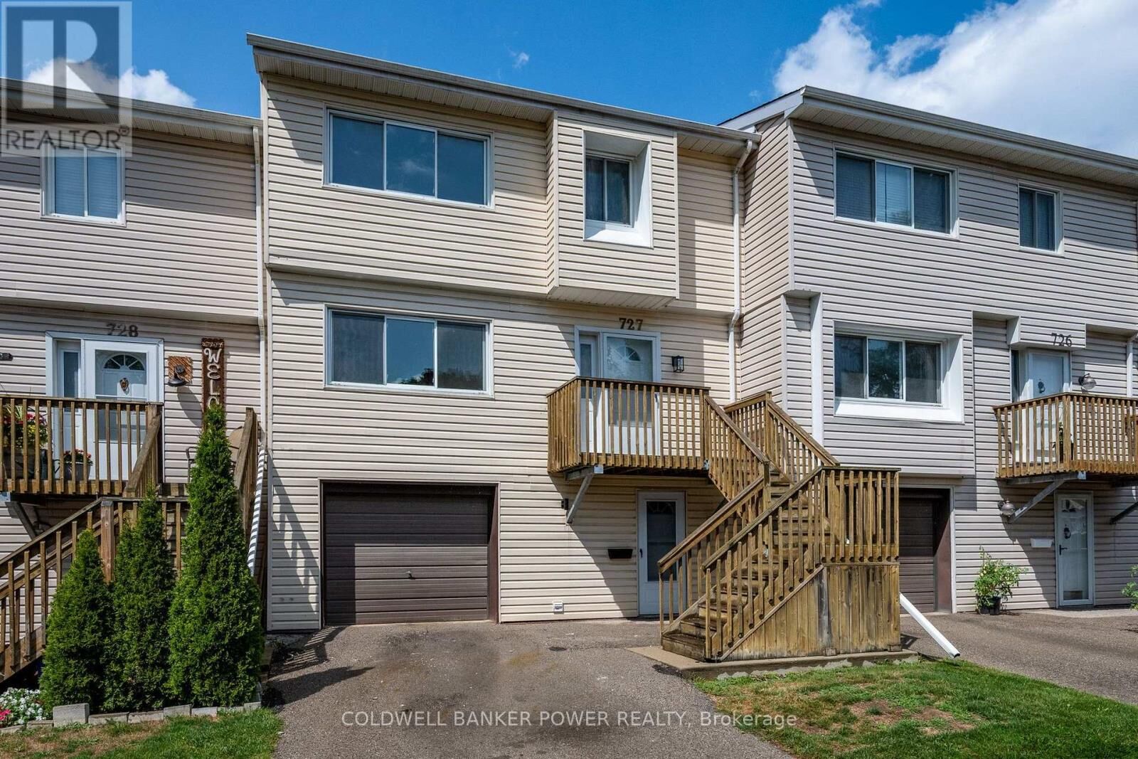 Property Photo: 727 Wilkins Street ON N6C 4Z9