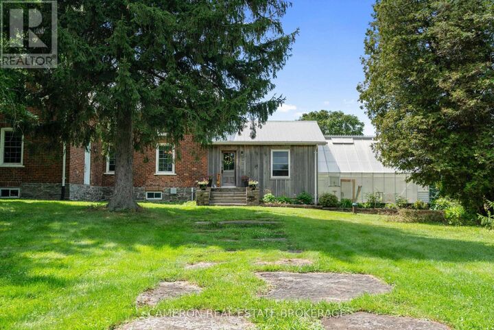 Property Photo: 37 Duncan Street ON K0C 1N0