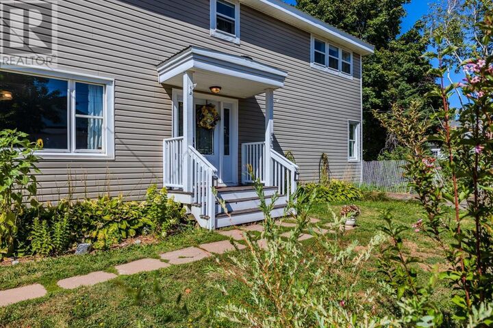 Property Photo: 33 Victoria Street NS B0K 1L0