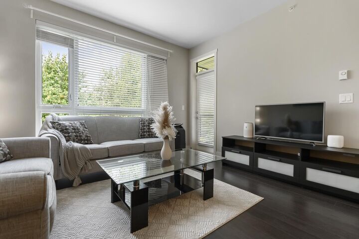 Property Photo:  14358 60 Avenue 406  BC V3X 0G3 