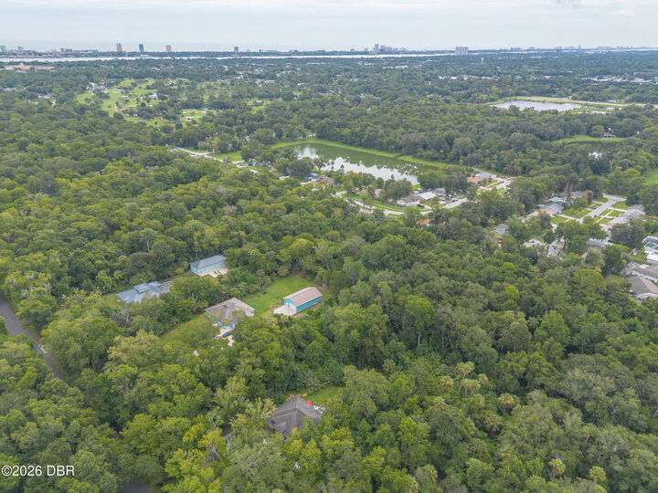 Property Photo:  950 Arroyo Parkway  FL 32174 