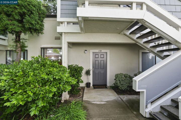 Property Photo:  2586 Oak Rd. 130  CA 94597 