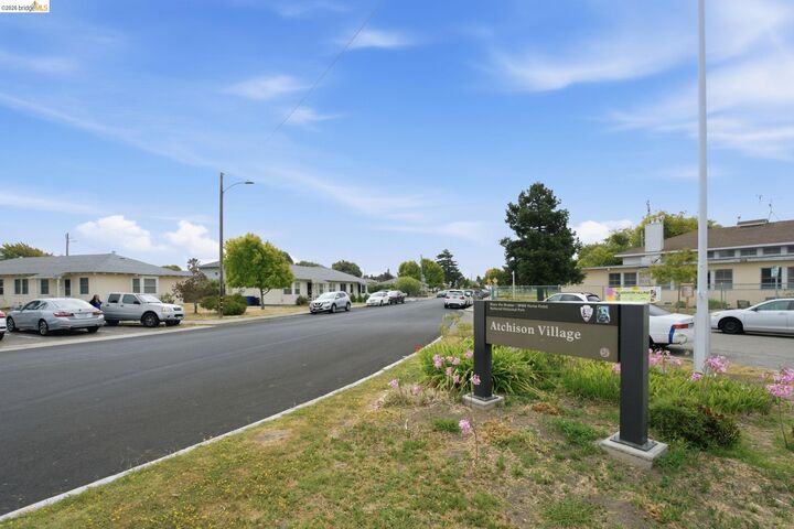 Property Photo: 274 Collins CA 94801