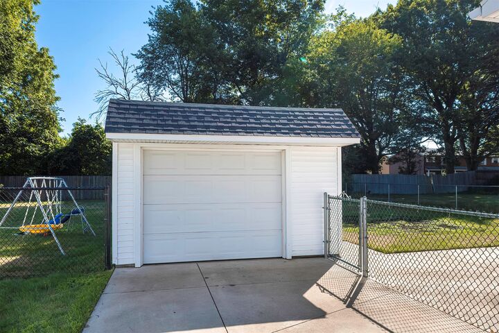 Property Photo:  923 Shenley Drive  PA 16505 