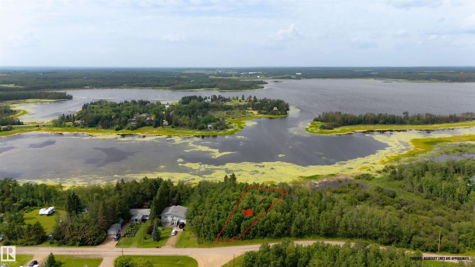 Property Photo:  52343 Rge Road 211 220  AB T8G 1A6 