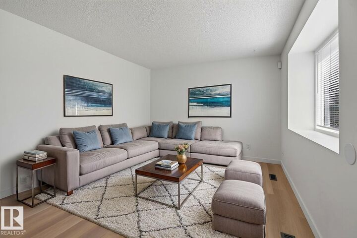 Property Photo: 428 Hermitage Road NW AB T5A 3K9