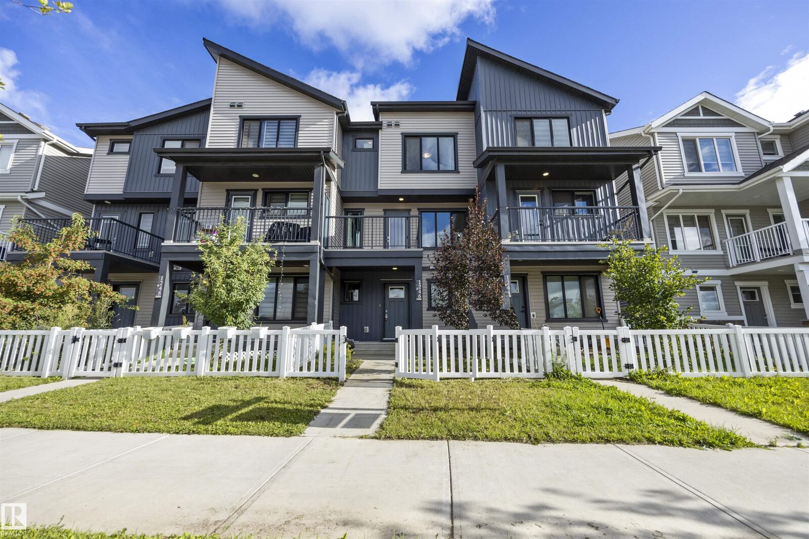 Property Photo: 1246 Aster Boulevard NW AB T6T 2N8
