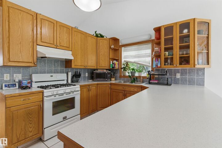 Property Photo: 9716 160 Street NW AB T5P 3C8