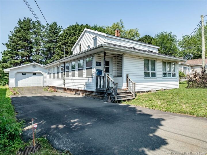 662 Evangeline — photo 1