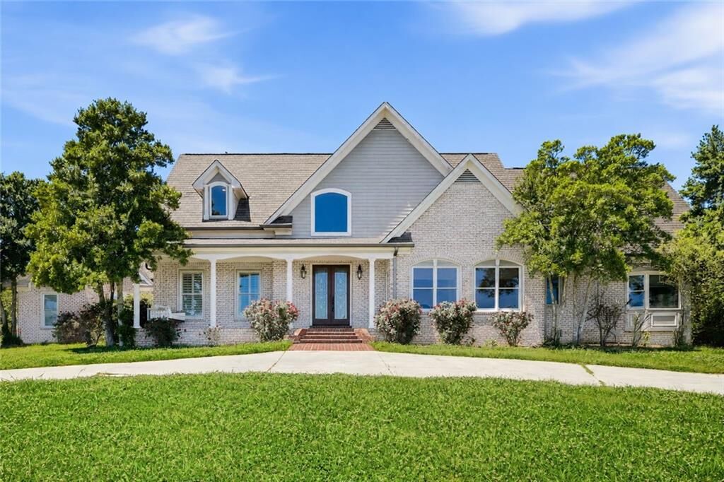 Property Photo:  111 Brown Loop Spur NW  GA 30121 