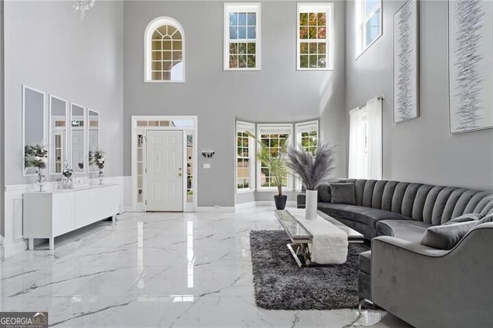 Property Photo: 752 Key Largo Pointe GA 30011