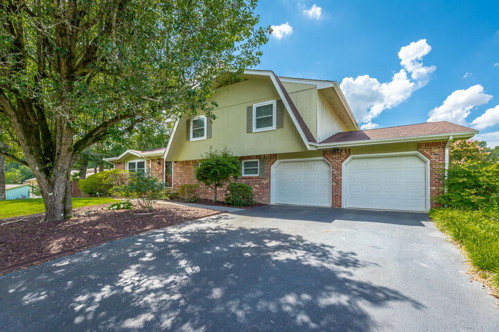 Property Photo: 9329 Charbar Circle TN 37421