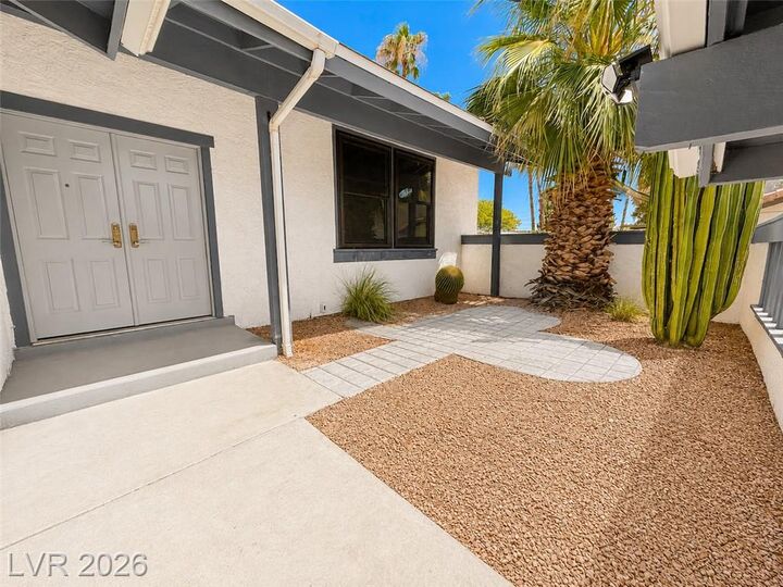 Property Photo: 3568 Taos Lane NV 89121