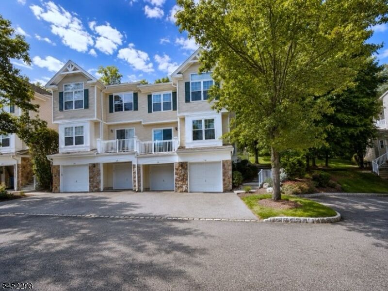 Property Photo: 116 Wallace Ct NJ 08812