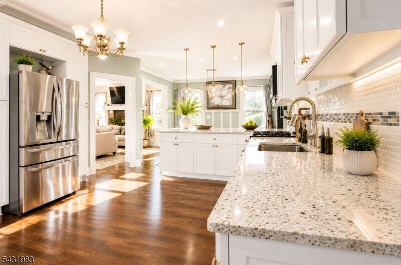 Property Photo:  52 Hollywood Ave  NJ 07205 