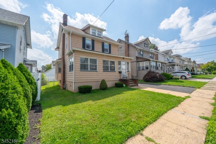 Property Photo:  710 Bailey Ave  NJ 07208 