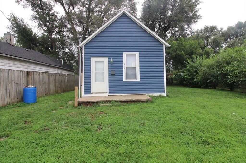 Property Photo: 1316 Sacramento Street MO 64503